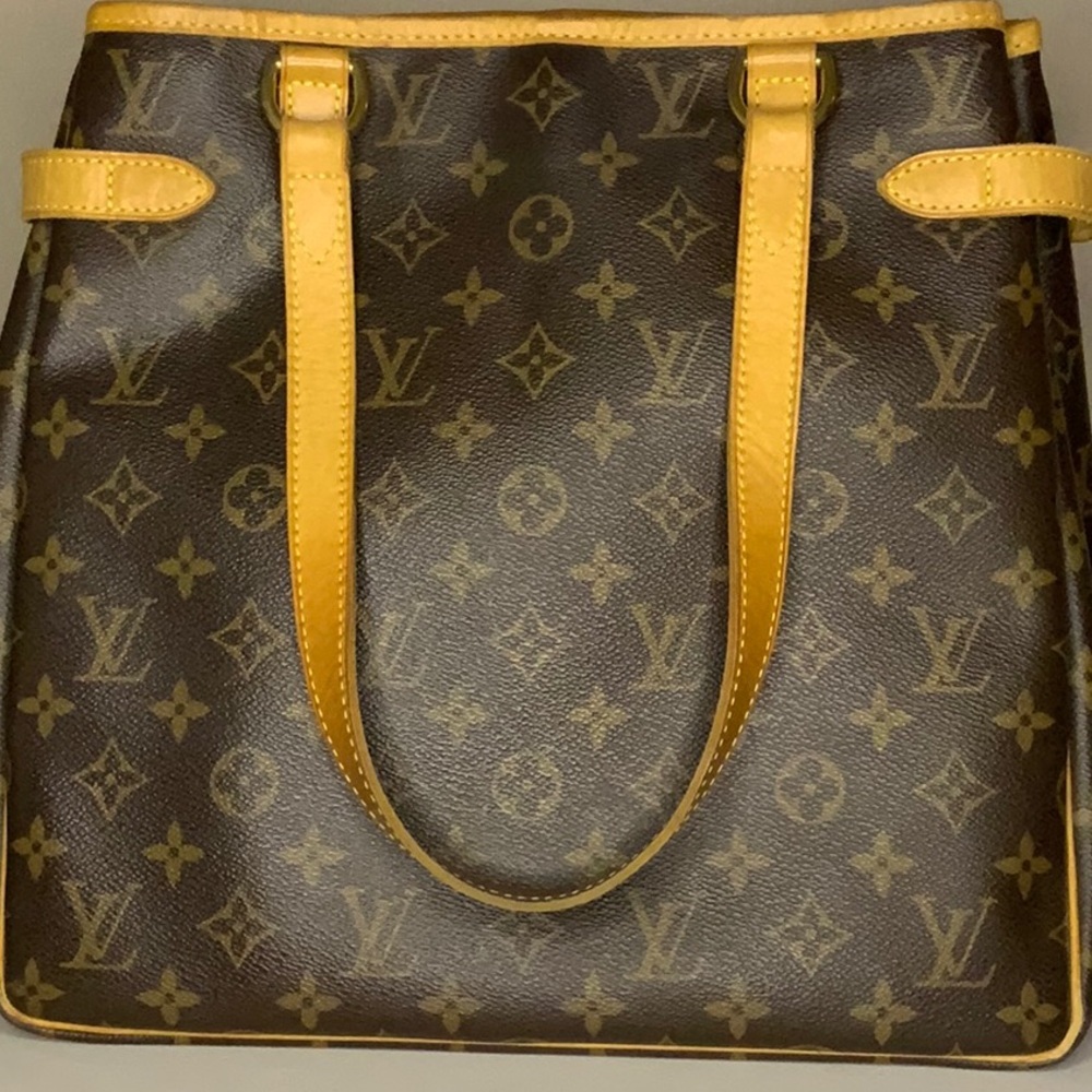 Louis Vuitton Batignolles Vertical Tote Handbag in Monogram Canvas (13" x 12") - Picture 2 of 11
